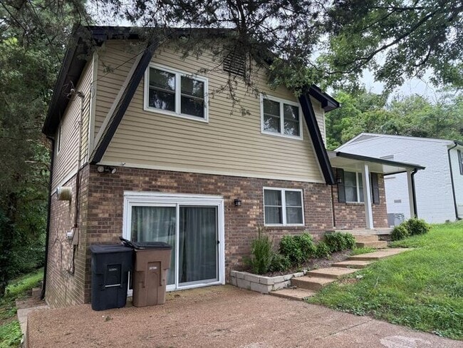 Building Photo - For Rent - Antioch 3 Bedroom house with Bo...