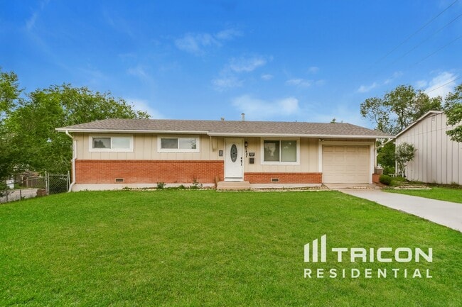 Building Photo - 1548 Glacier Dr