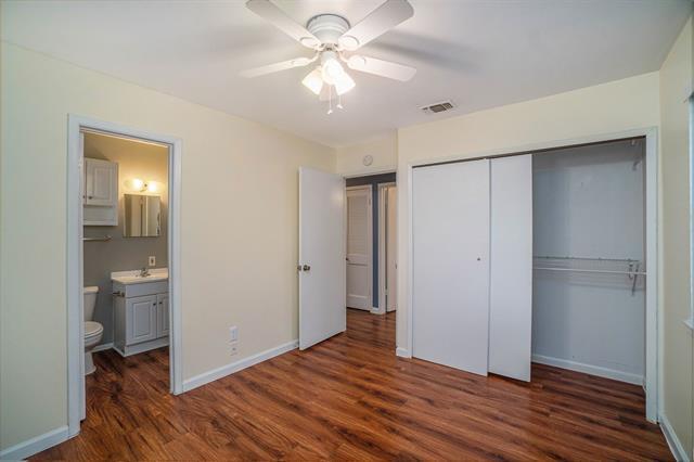 Building Photo - 1202 Crane Dr