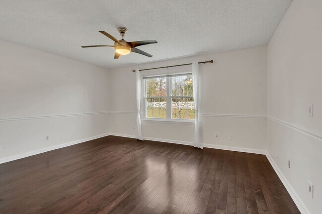Building Photo - 2077 Nashboro Blvd