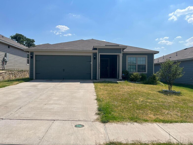 Building Photo - 14276 Greenhaw Ln