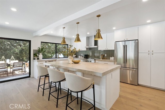 Building Photo - 4360 Park Alisal