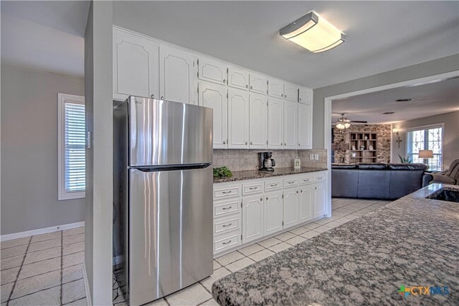 Building Photo - 1667 Primrose Trail