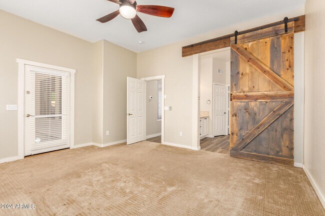 Building Photo - 756 W Citrus Way