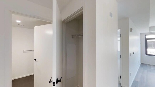 Building Photo - 345 Harrison Ave