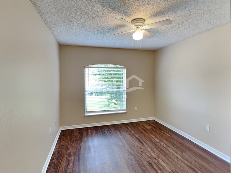 Building Photo - 109 Placid Woods Ct