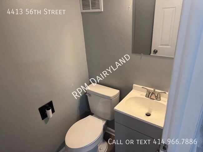 Building Photo - 4413 56th St