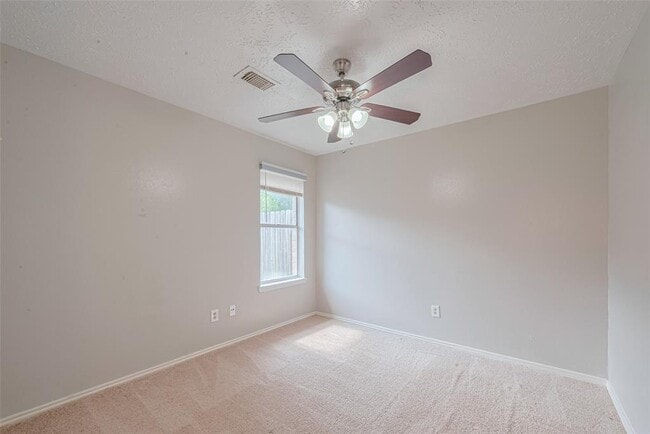 Building Photo - 9302 Bristlebrook Dr