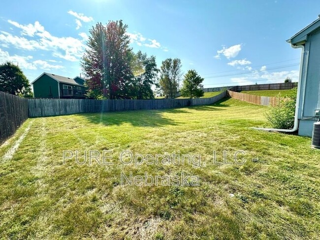 Building Photo - 1009 Bison Cir