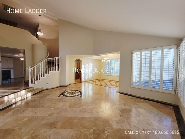 Building Photo - 4027 E Kirkland Rd