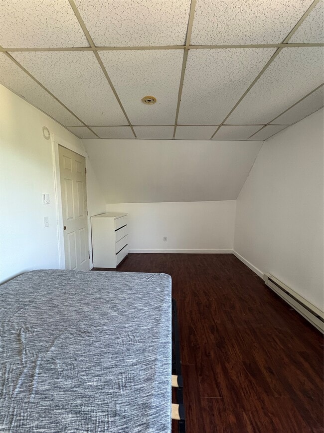 Building Photo - 38 Carroll St