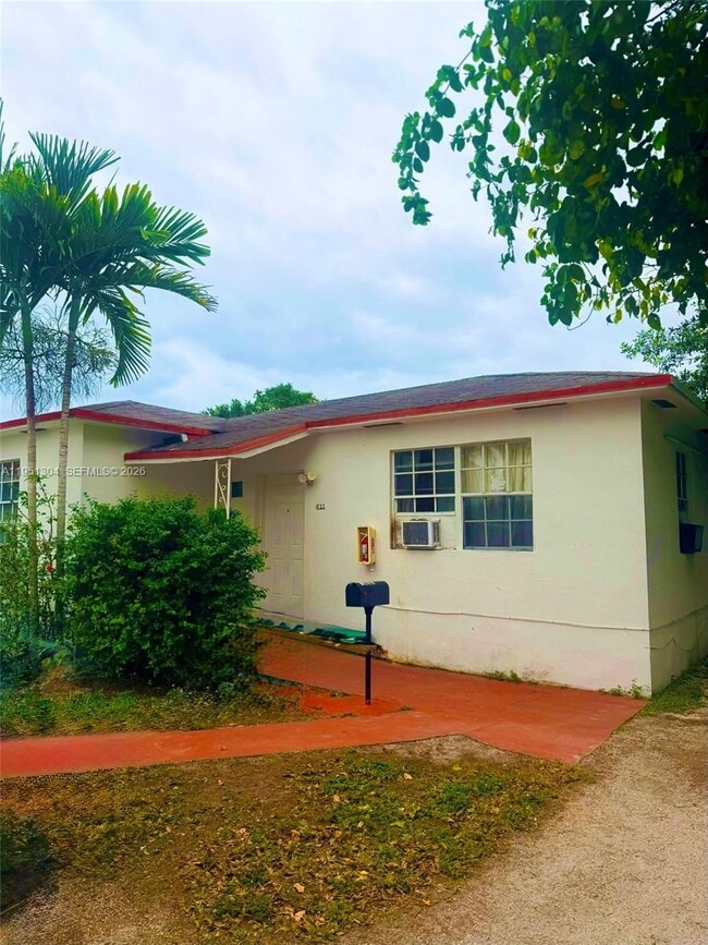 Building Photo - 1822 Cleveland St