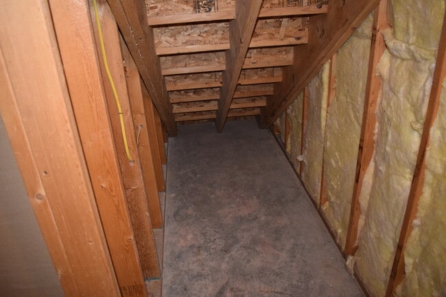 Building Photo - 4 bed / 3 bed Home with Gorgeous View!!!