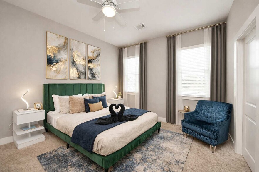 Building Photo - 3644-B Griggs Road-SI ID1047940P