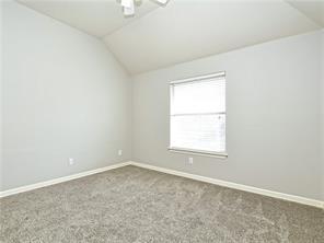 Building Photo - 2737 Plantation Dr