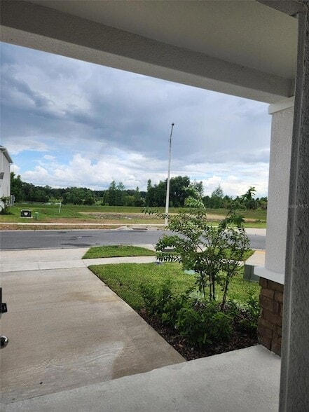 Building Photo - 3258 Laurent Lp