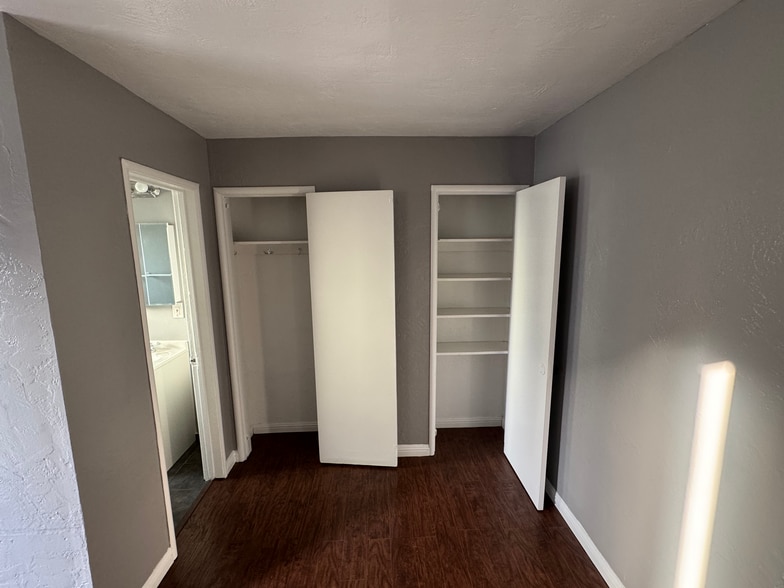 Building Photo - 5664 Gaskill St