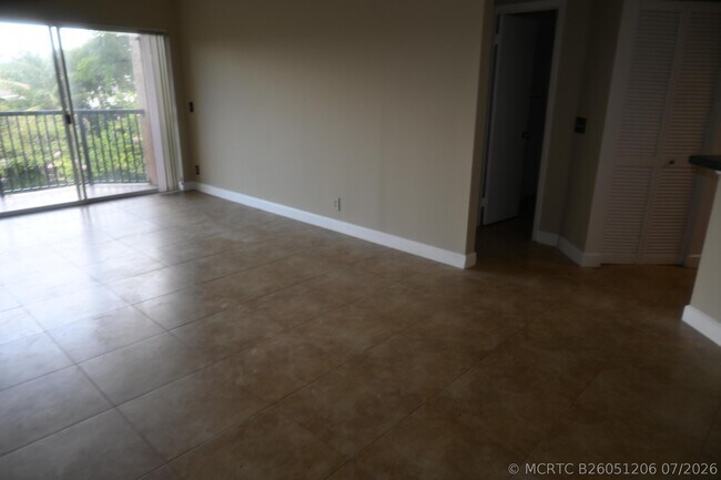Building Photo - 8721 Wiles Rd