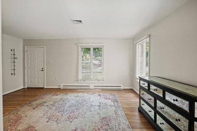Building Photo - 1006 Dreams Landing Way