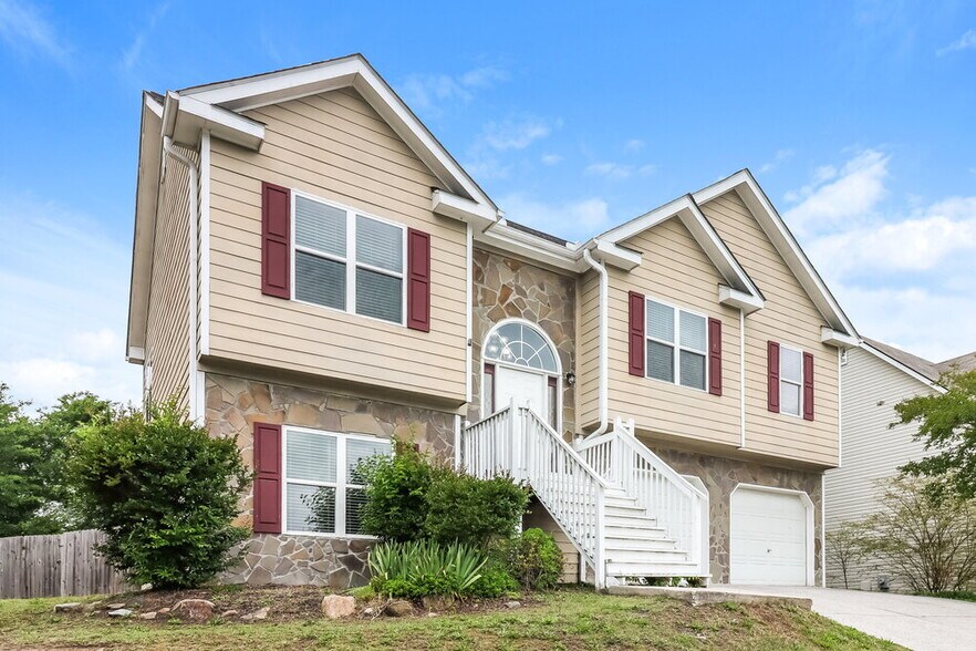 Building Photo - 55 Richmond Dr