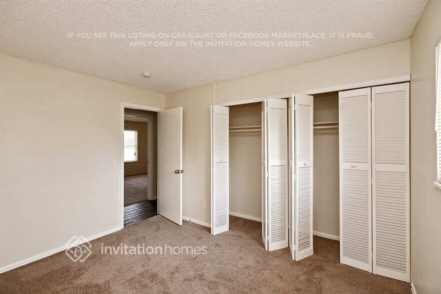 Building Photo - 2416 S Memphis Way