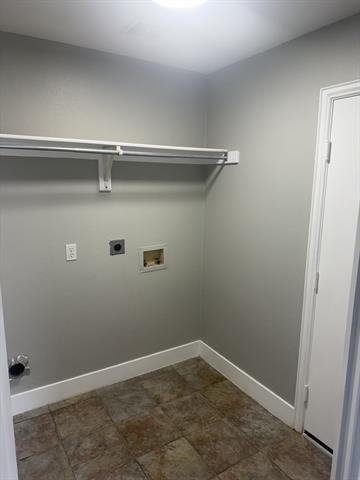 Building Photo - 6753 Cedar Cove Dr