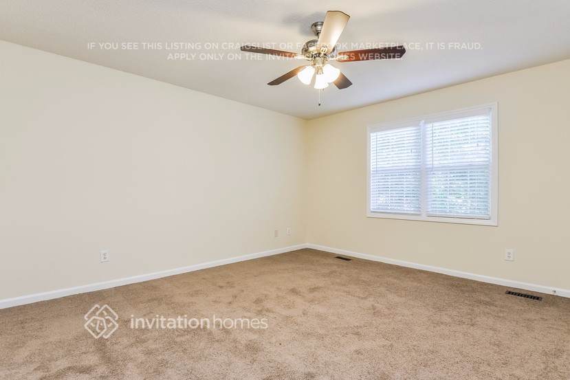 Building Photo - 1064 Mailwood Dr