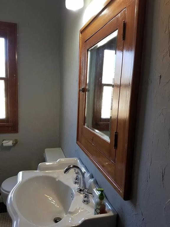 Building Photo - 1147 NW 37th St