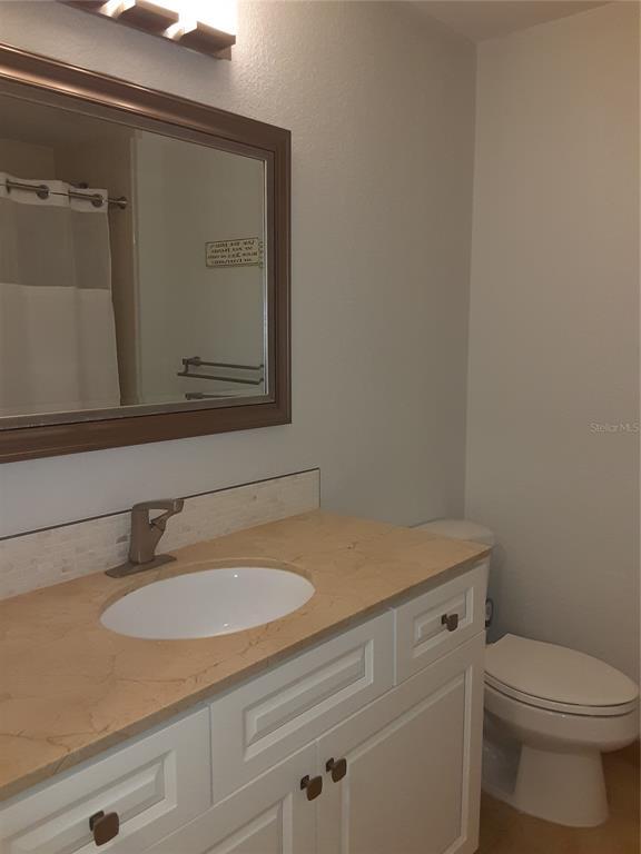 Building Photo - 1064 N Tamiami Trl