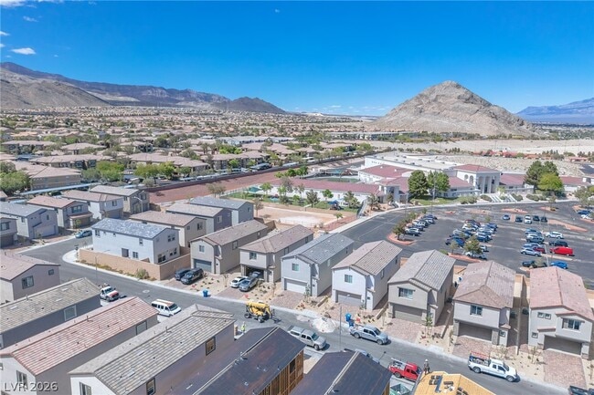 Building Photo - 9940 Kimura Hls Ave