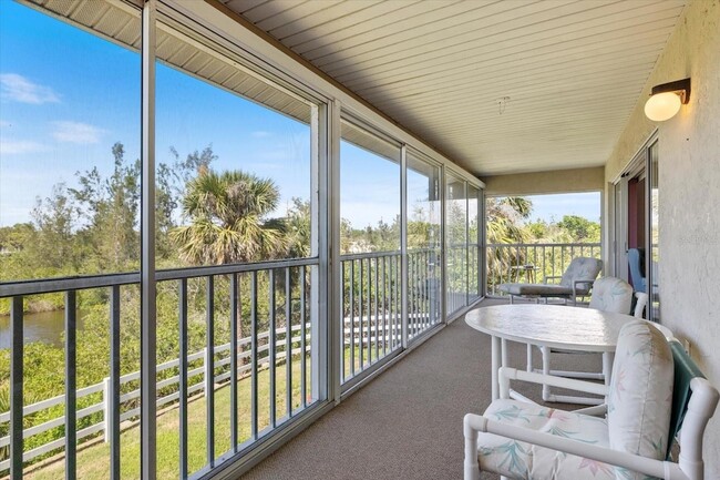 Building Photo - 841 Waterside Dr