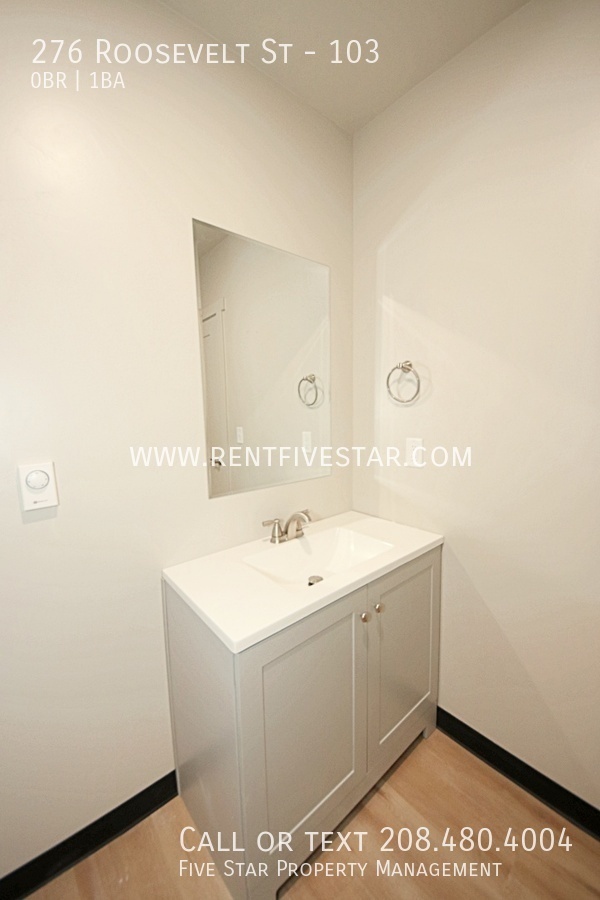 Building Photo - NEW Studio Apartment Available at Gardner ...