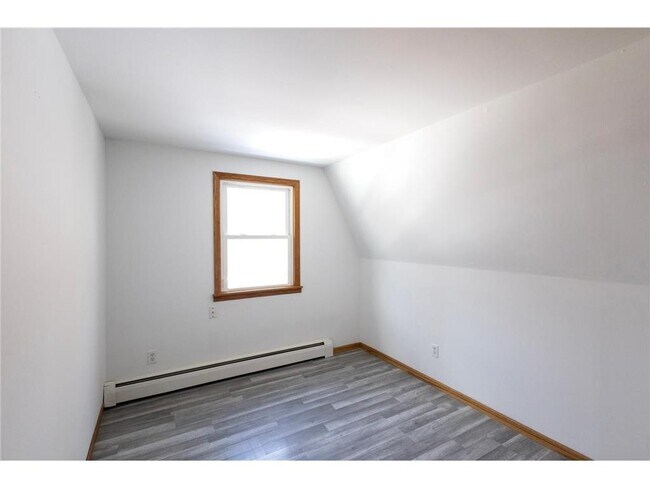 Building Photo - 6412 Xenium Ln N