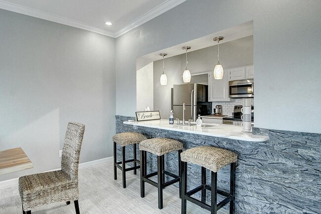 Building Photo - 15302 Bonasse Ct