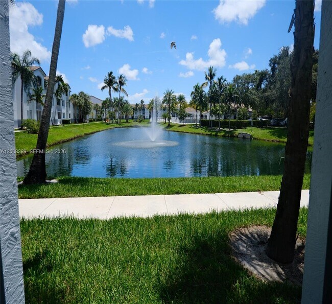 Building Photo - 2600 S University Dr