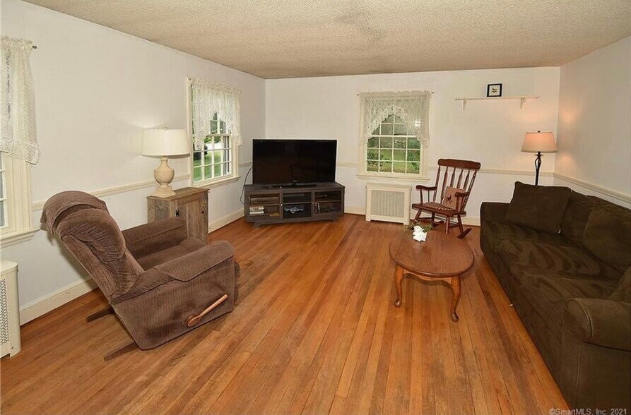 Building Photo - 499 N Eagleville Rd
