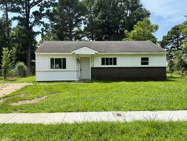 Primary Photo - 3401 Fairview Dr