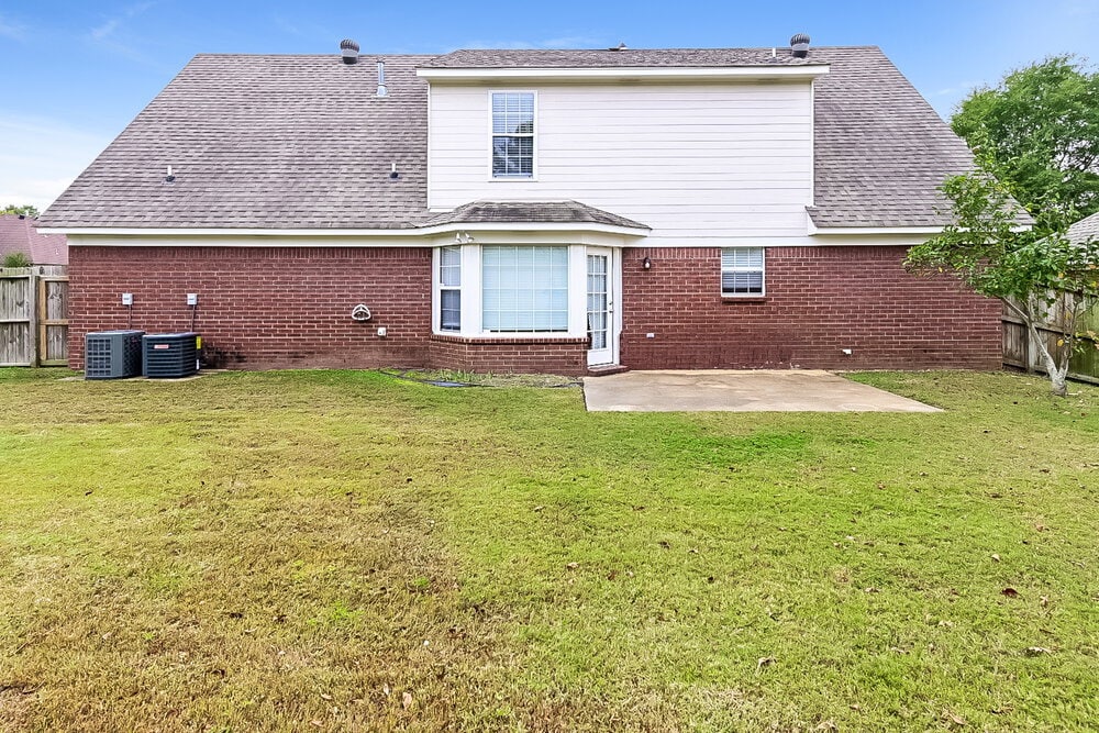 Building Photo - 1426 Clockshop Dr