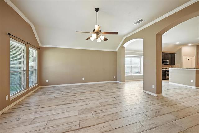 Building Photo - 624 Cypress Hill Dr