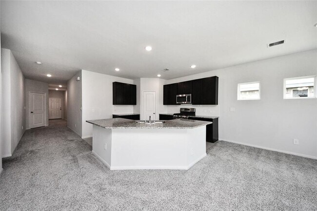 Building Photo - 15102 Wiltshire Castle Ln