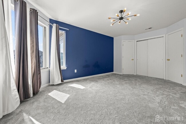 Building Photo - 806 Jesse Way