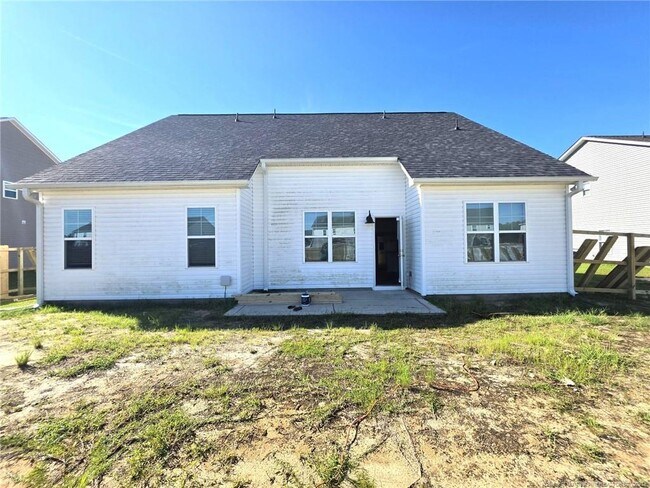 Building Photo - 644 Amusement Dr