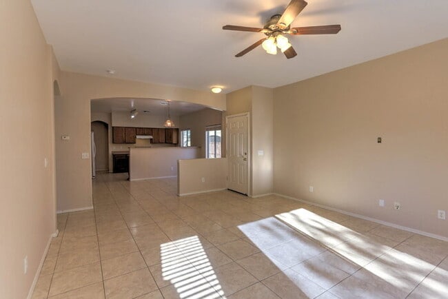 Building Photo - Located in beautiful Rancho Sahuarita!!!!!!!!!!!!