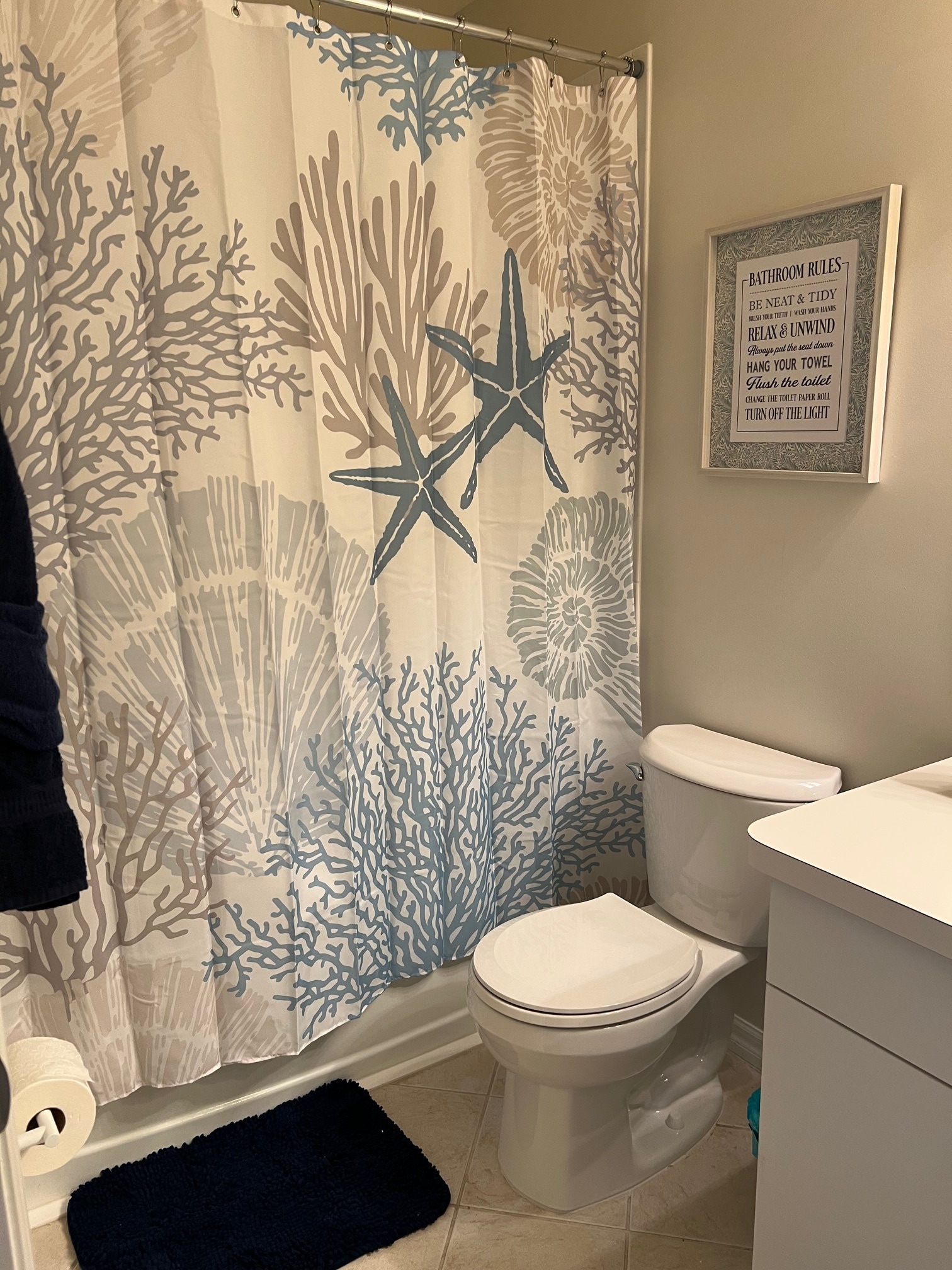 Building Photo - 16635 Lake Circle Dr