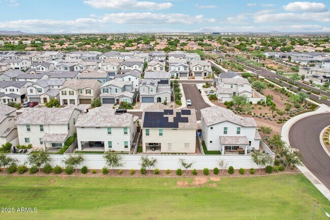 Building Photo - 4869 E Muriel Dr