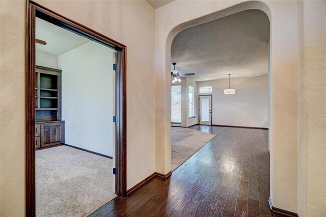 Building Photo - 232 SW 169th St