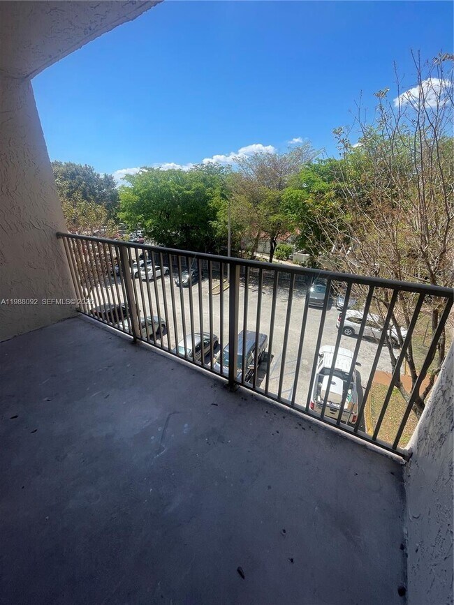 Building Photo - 15231 SW 80th St