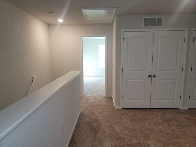 Building Photo - Newer Construction Home in Creedmore Hills!