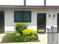 Building Photo - 27 Crows Nest Ln