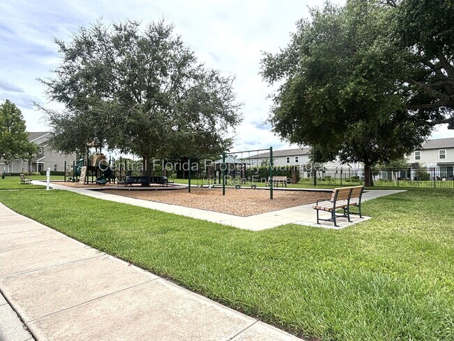 Building Photo - 2099 Switch Grass Cir
